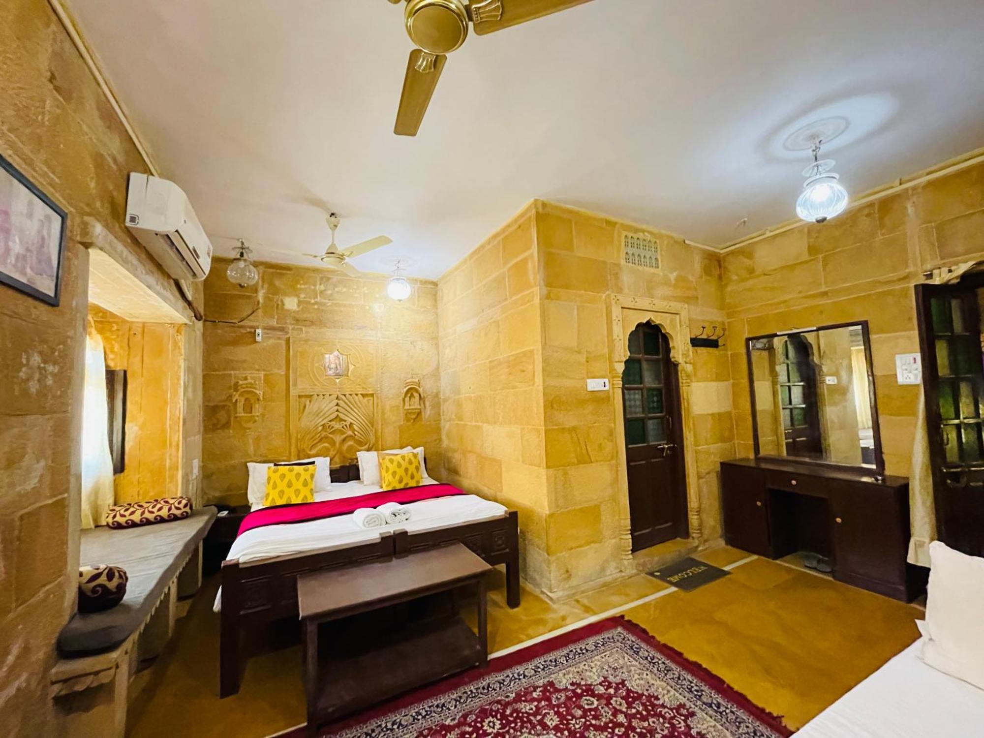 Hotel Nirmal Haveli Jaisalmer Eksteriør billede